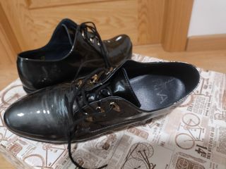 Zapatos Ria piel  charol negros - 39