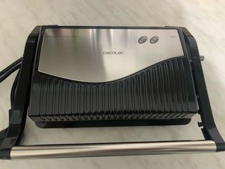 Piastra Rock'n'Grill Cecotec 750W