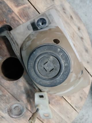 Faro derecho Hella para Ford Orión 86-90