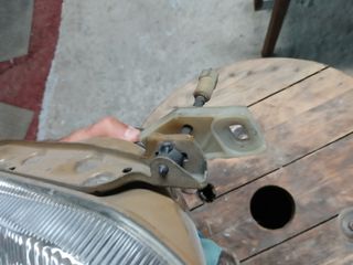 Faro derecho Hella para Ford Orión 86-90