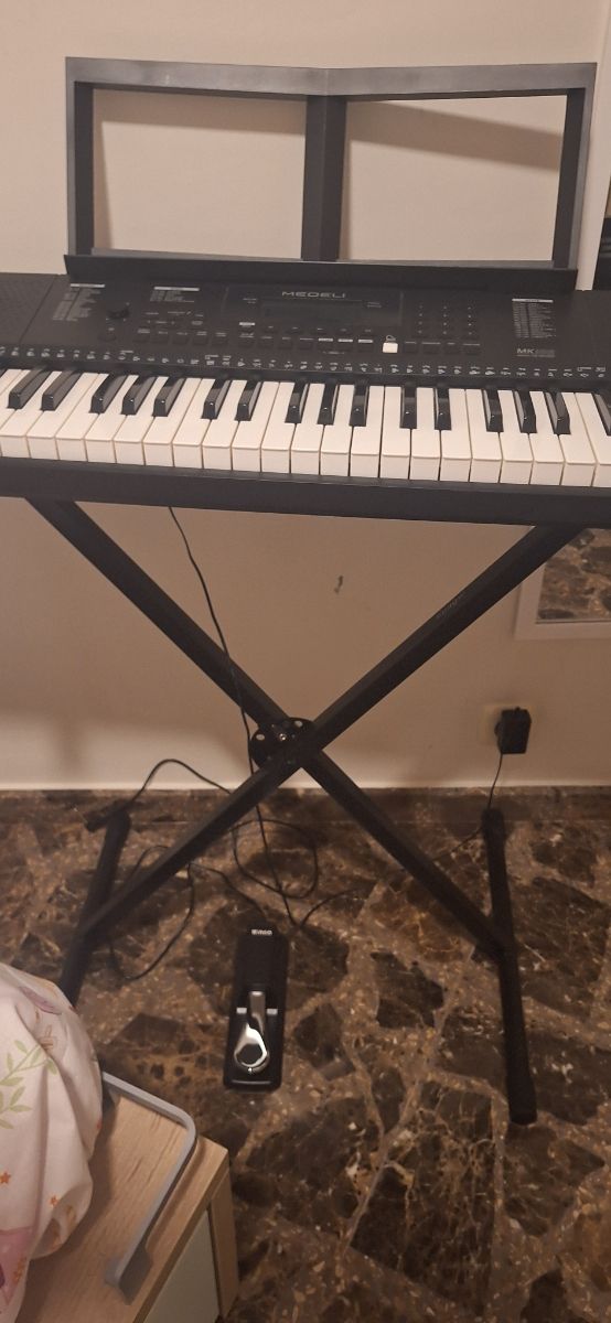 Teclado Medeli MK