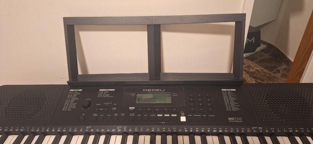 Teclado Medeli MK