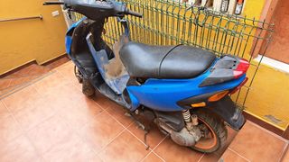 Moto NRG para repuestos
