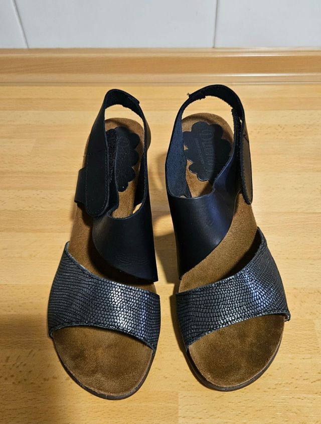 Sandalias tacón ancho negras