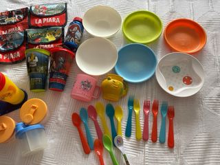 Vajilla infantil: platos, vasos, cubiertos