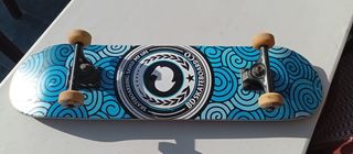 Monopatín BD Skateboard Co.