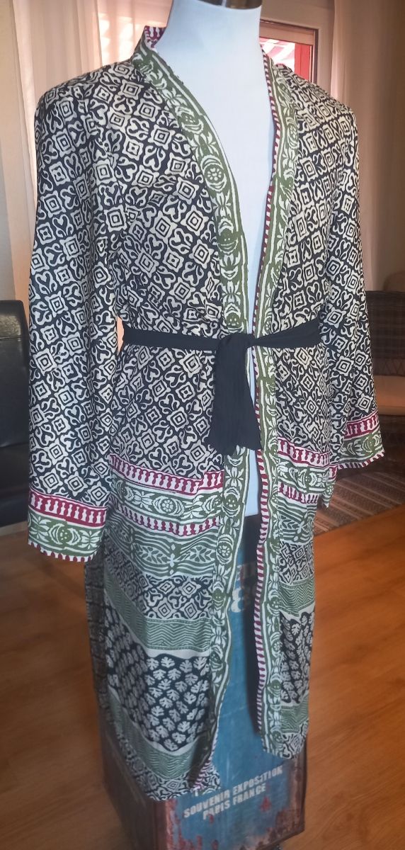 Kimono estampado - Negro y Verde
