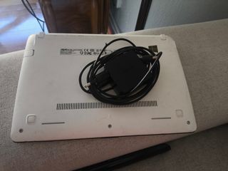 Portátil Asus táctil Windows 8