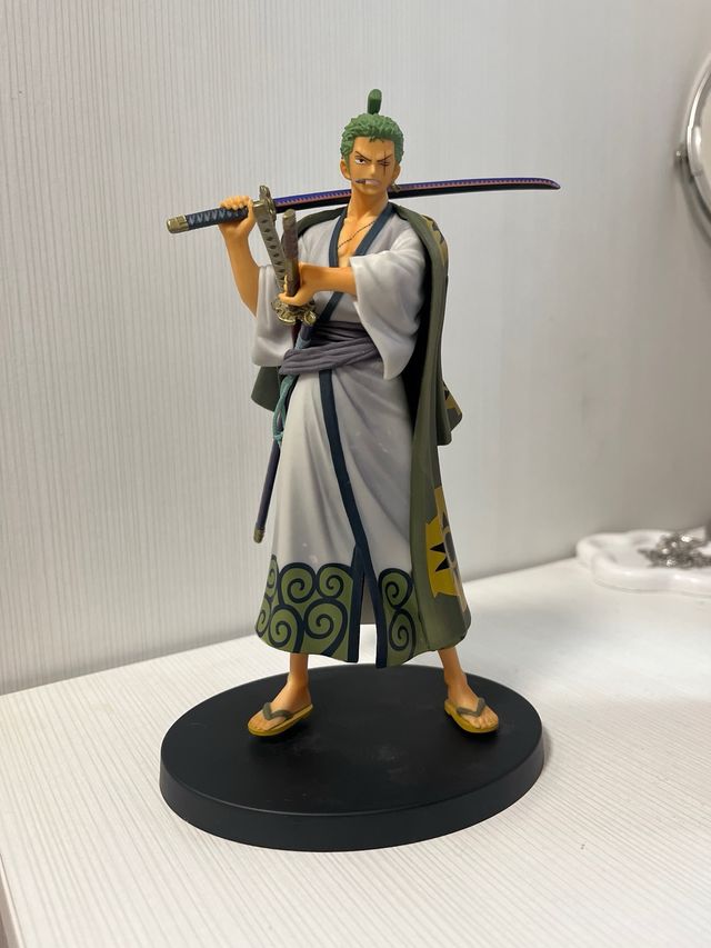 Figura Roronoa Zoro One Piece