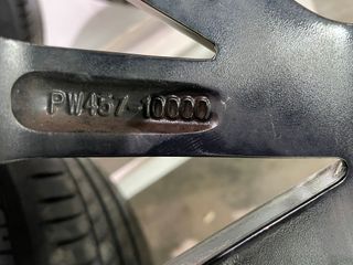 Juego de llantas y neumaticos R18 Toyota CH-R