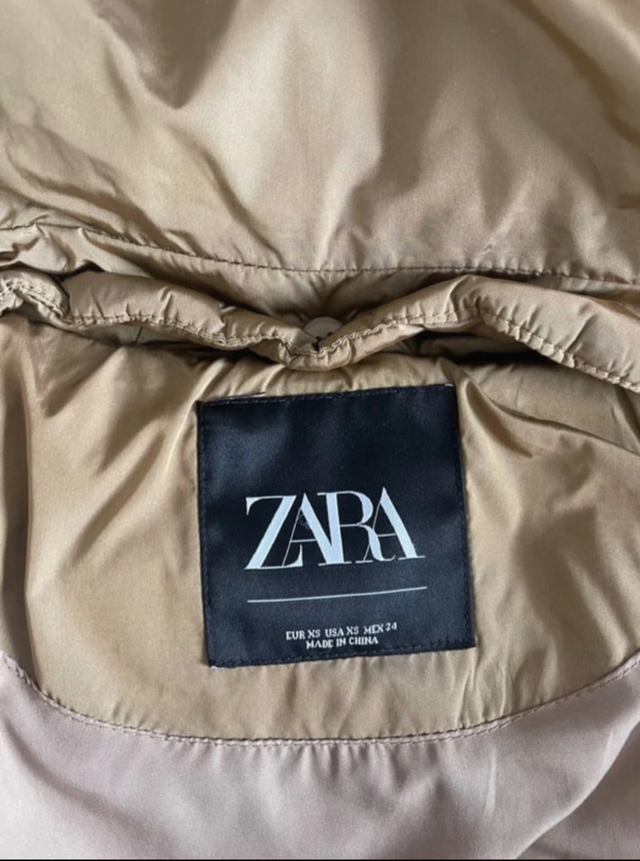 Abrigo acolchado Zara marrón