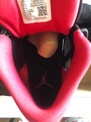 Air Jordan 11 Retro Low IE Bred - 46 EU
