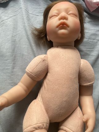 Muñeca reborn realista