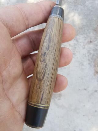 Cuchillo antiguo de hoja fija