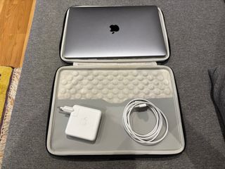 MacBook Pro M1 16GB RAM - Gris Espacial