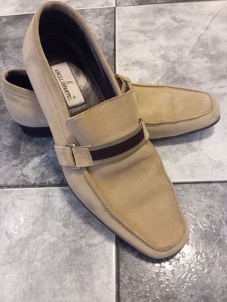 Zapatos Angel Infantes beige