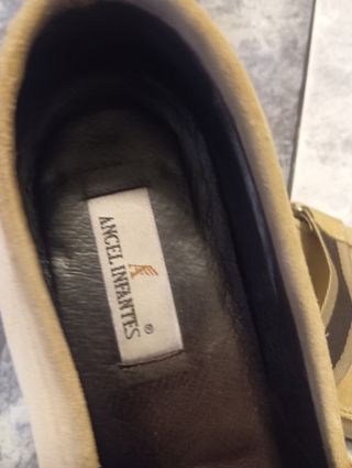 Zapatos Angel Infantes beige
