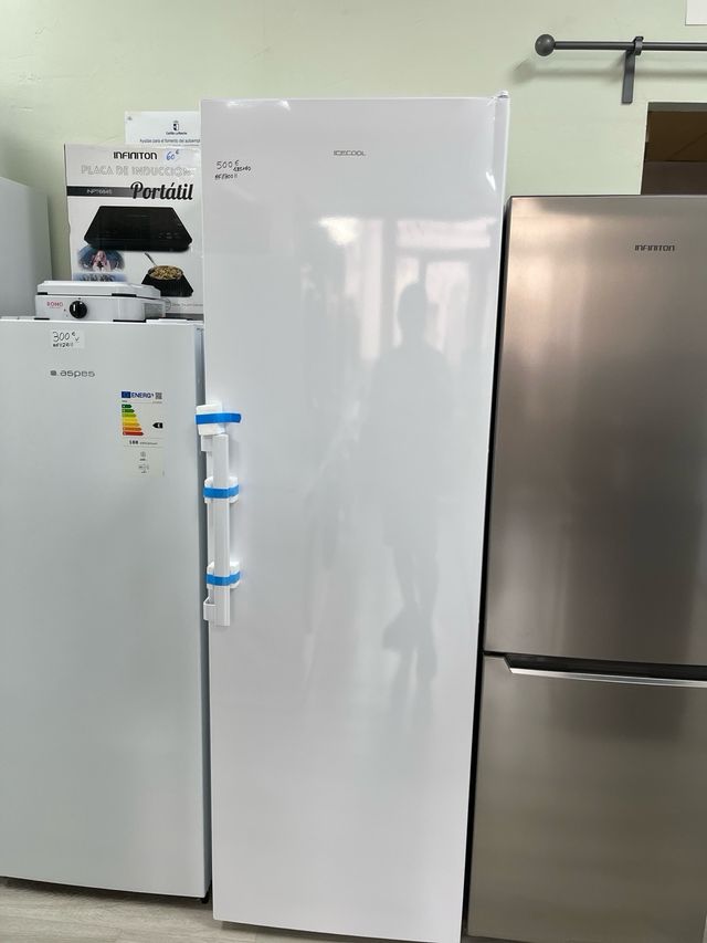 congelador vertical icecool 7 cajones no frost