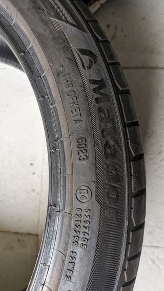 4 Neumáticos seminuevos