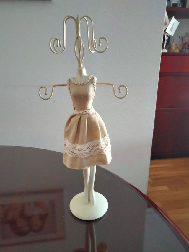 Colgador de Joyas - Beige