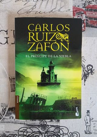 Lote de libros: “Nada” y “El príncipe de la niebla