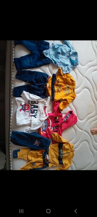 Abbigliamento bimbo 3 6 Un giubbino invernale bimb