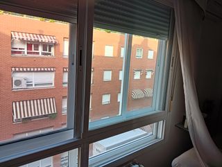 Ventanas correderas blancas