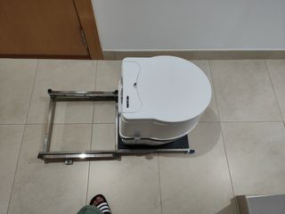 WC químico portátil Thetford