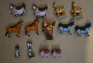 Figuras zafarrancho en el rancho Disney
