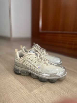 Nike Air VaporMax 360 - Beige/Plata