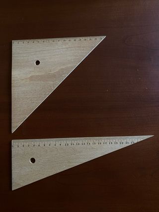 Escuadra y cartabón, madera vintage (2)
