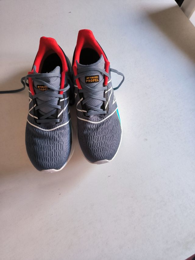 Zapatillas New Balance FuelCell Propel
