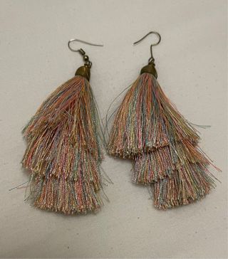 Pendientes largos multicolor