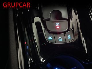 Toyota C-HR Hybrid Advance