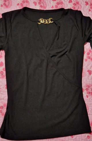 Maglia nera con catena - top elegante