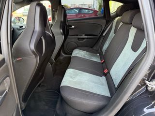 SEAT Leon Cupra R310 002/200 2010