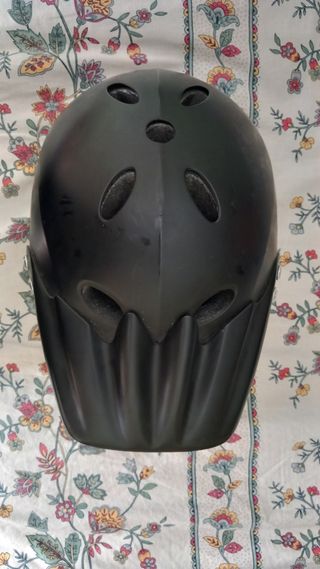 Casco bici de descenso montaña negro