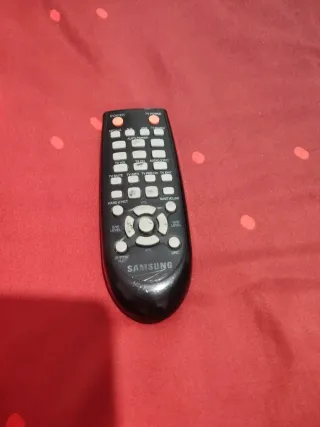 Barra sonido Samsung HW-M360 regalo soporte