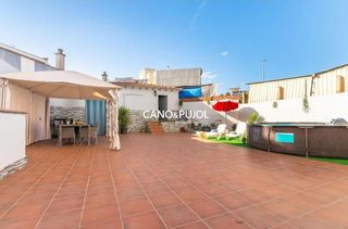 Piso en venta reformado actual, menos cocina.