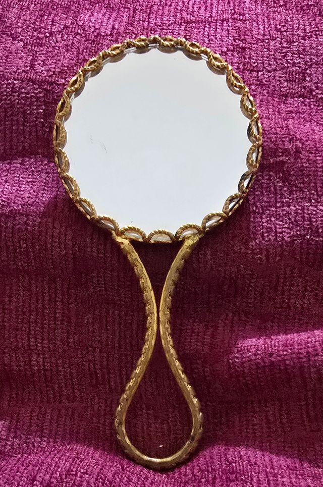 2 Espejos antiguos de mano. Uno Limoges.