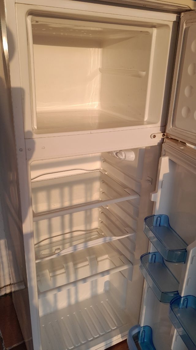 Frigorífico Rommer MR 250L  URGE VENTA Nuevas foto