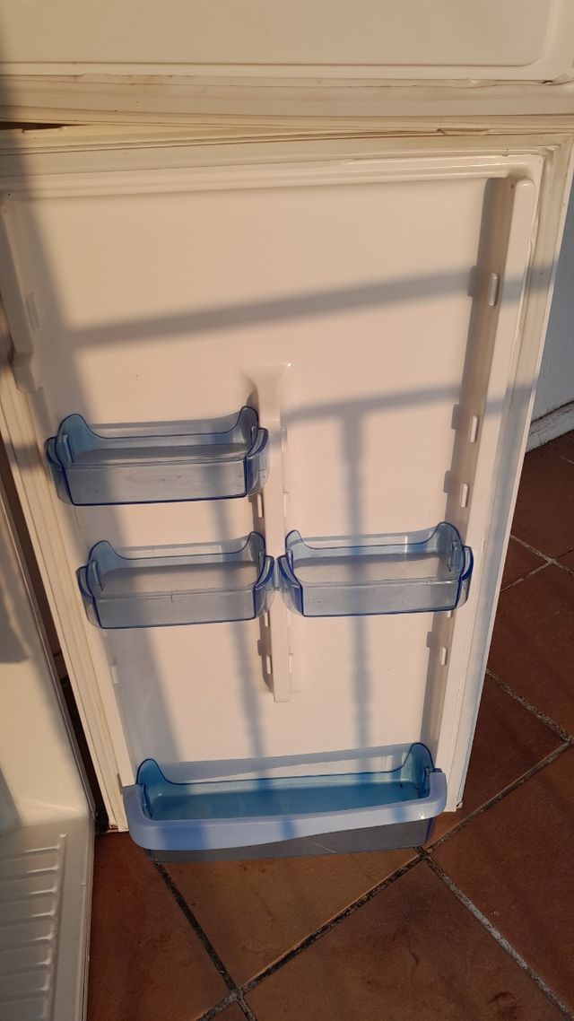 Frigorífico Rommer MR 250L  URGE VENTA Nuevas foto