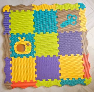 Alfombra Puzzle Bebé 90x90cm