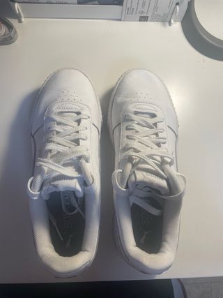 Zapatillas Puma blancas - Casual