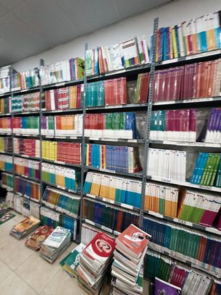 Damos libros de 1º de ESO