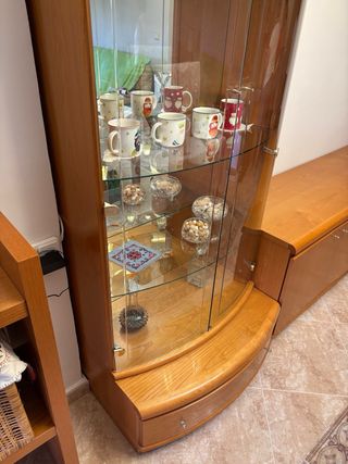 Lote Muebles salón: Vitrina + aparador 