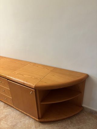 Lote Muebles salón: Vitrina + aparador 