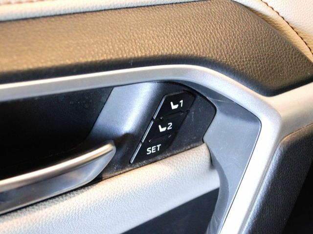 Toyota Rav4 2.5l 220H Luxury