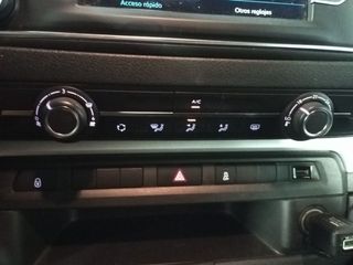 Peugeot Traveller Business