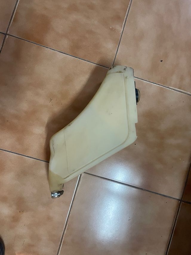 Depósito gasolina DERBI VARIANT